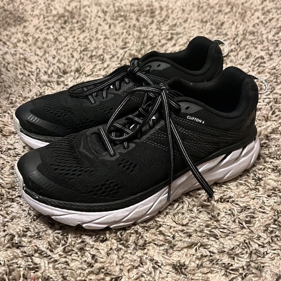 Hoka Clifton 6. Size 7.5 - Picture 2 of 2
